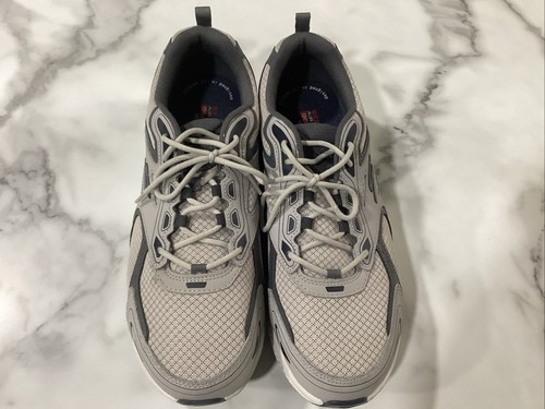 Zapatos para correr Skechers GO Run Consistentes para hombre grises talla 10,5 acolchados Ortholite - Imagen 2 de 6