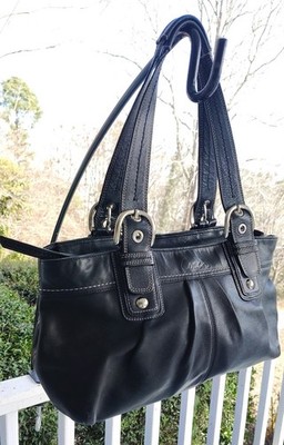 COACH ソーホー プリーツ レザートートバッグ 黒 Y2K F13732 Coach LARGE F13732 Vintage Soho Black Pleated Leather Shoulder Bag