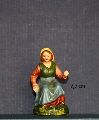 MAROLIN Krippenfigur Hirtin / Hirte Pappmachee Masse (passt zu 9-10cm Figuren)