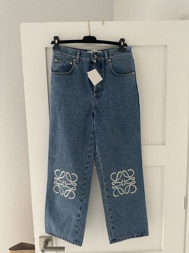Loewe Crop Jeans NWT! AUTHENTIC BLUE JEANS LOGO NWT 38