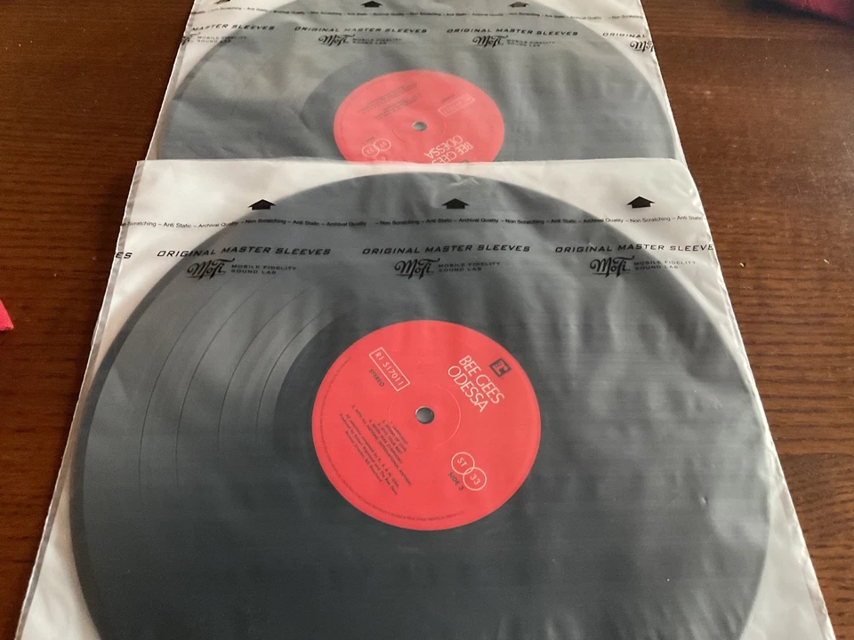 THE BEE GEES Odessa used VG+/VG+ RTI 180 Gram 2LP Felt Cover Acoustech Mastering - Image 3 of 3