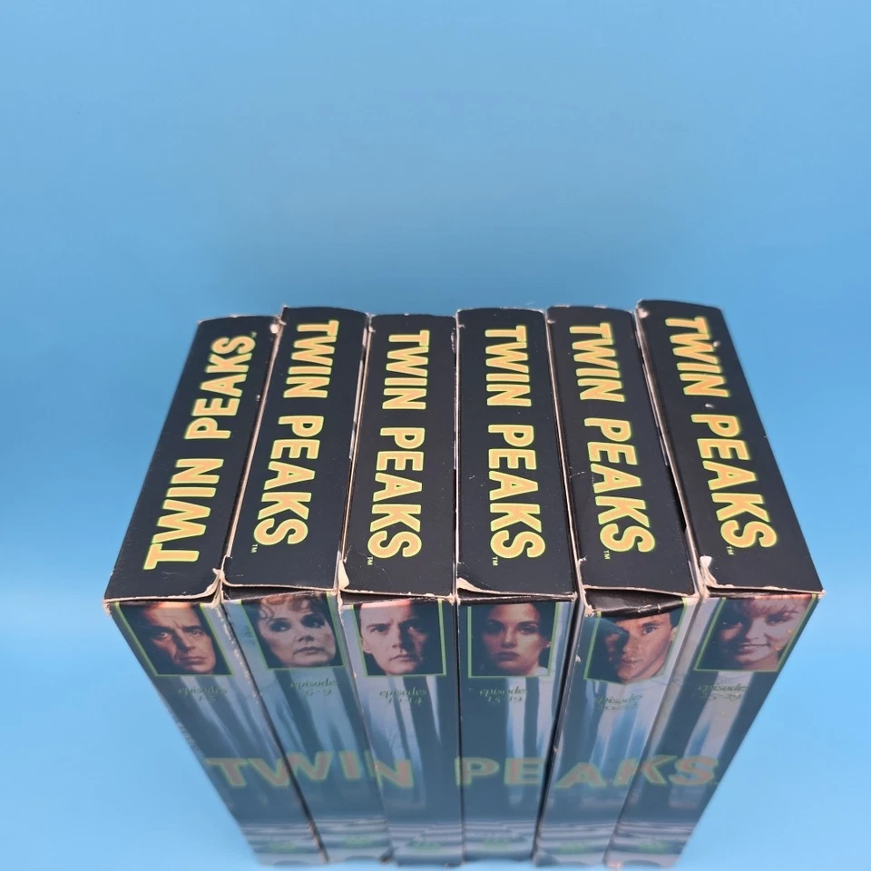 Twin Peaks: Special Collectors Edition Episodes 1-29 VHS 1993, 6-Tape Set Tested - Image 2 of 4