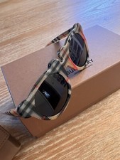 Burberry kids sunglasses