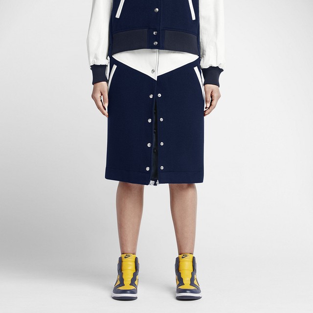 nike sacai skirt