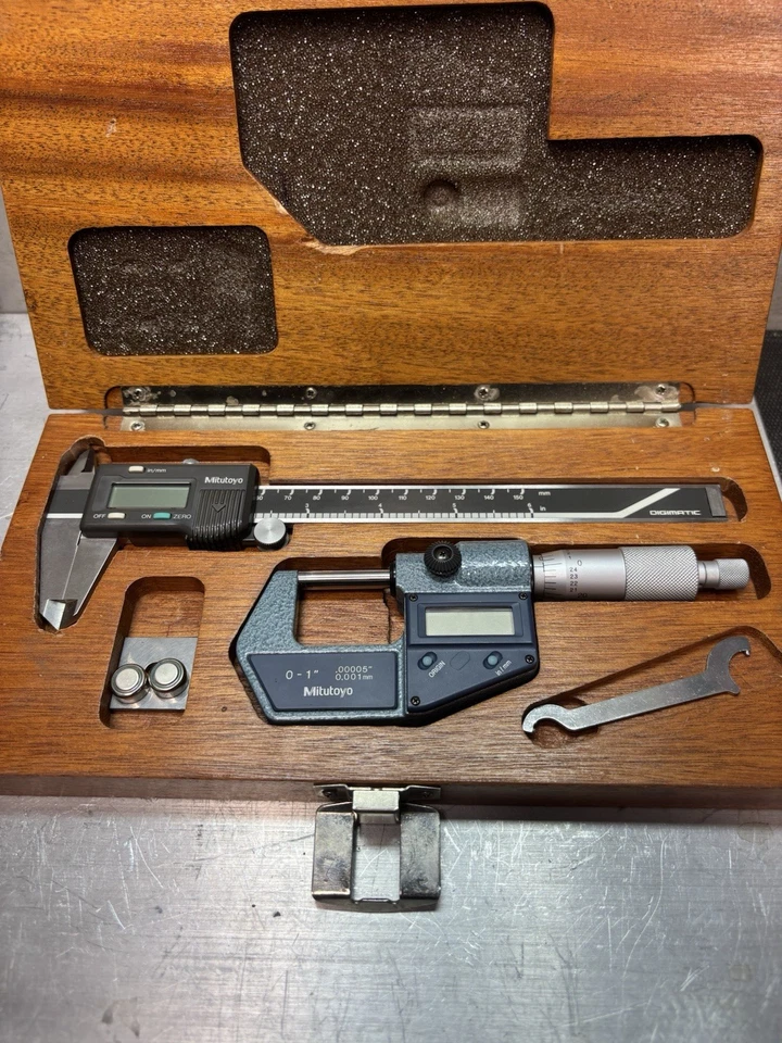 Mitutoyo 500-136 Digital Caliper & 293-761-30 Digital Micrometer set “NICE” - Image 2 of 4