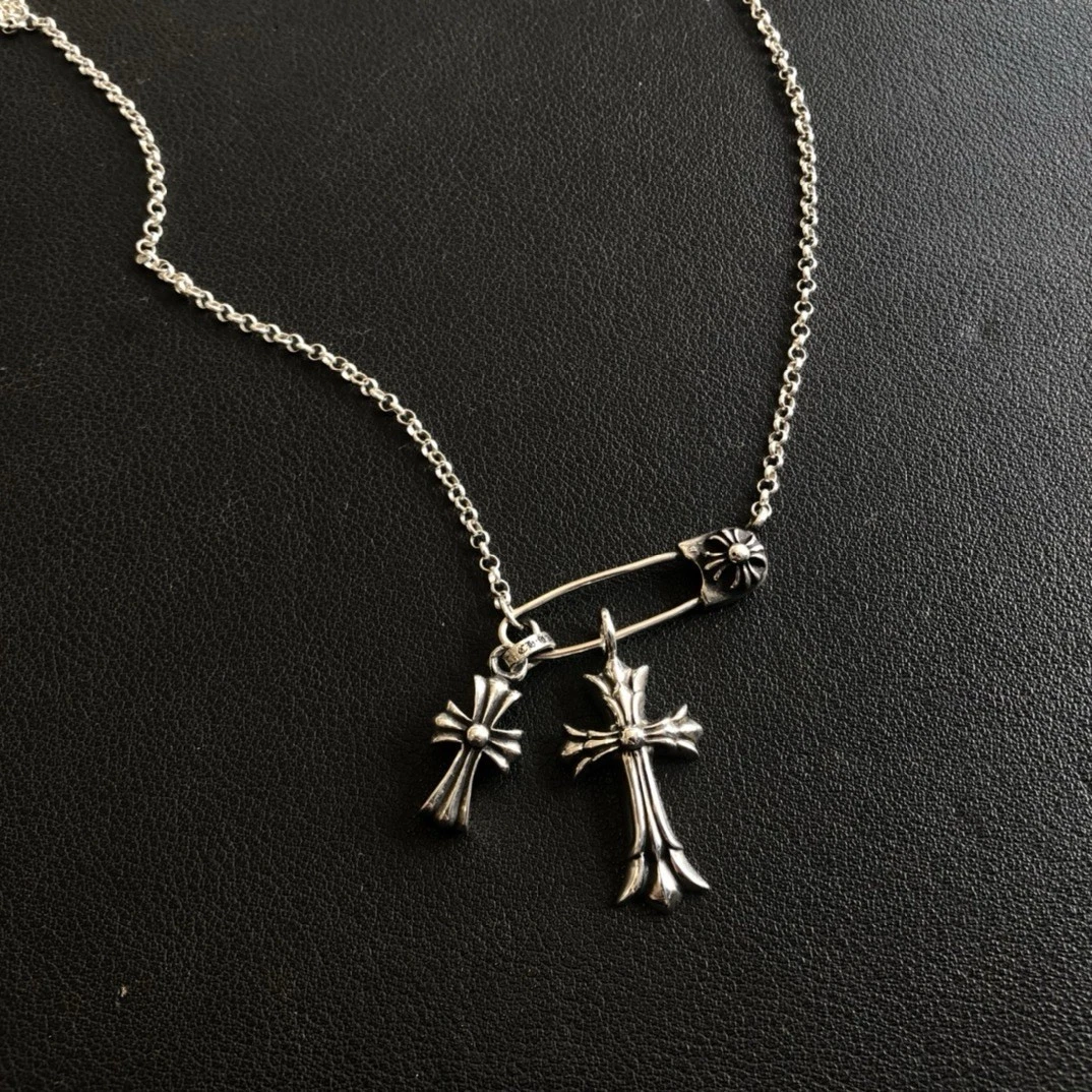 CHROME HEARTS collana spilla croce stile cuori cromati