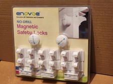 Enovoe No Drill Magnetic safety locks - 12 Locks  2 Keys - Cabinets  Drawers