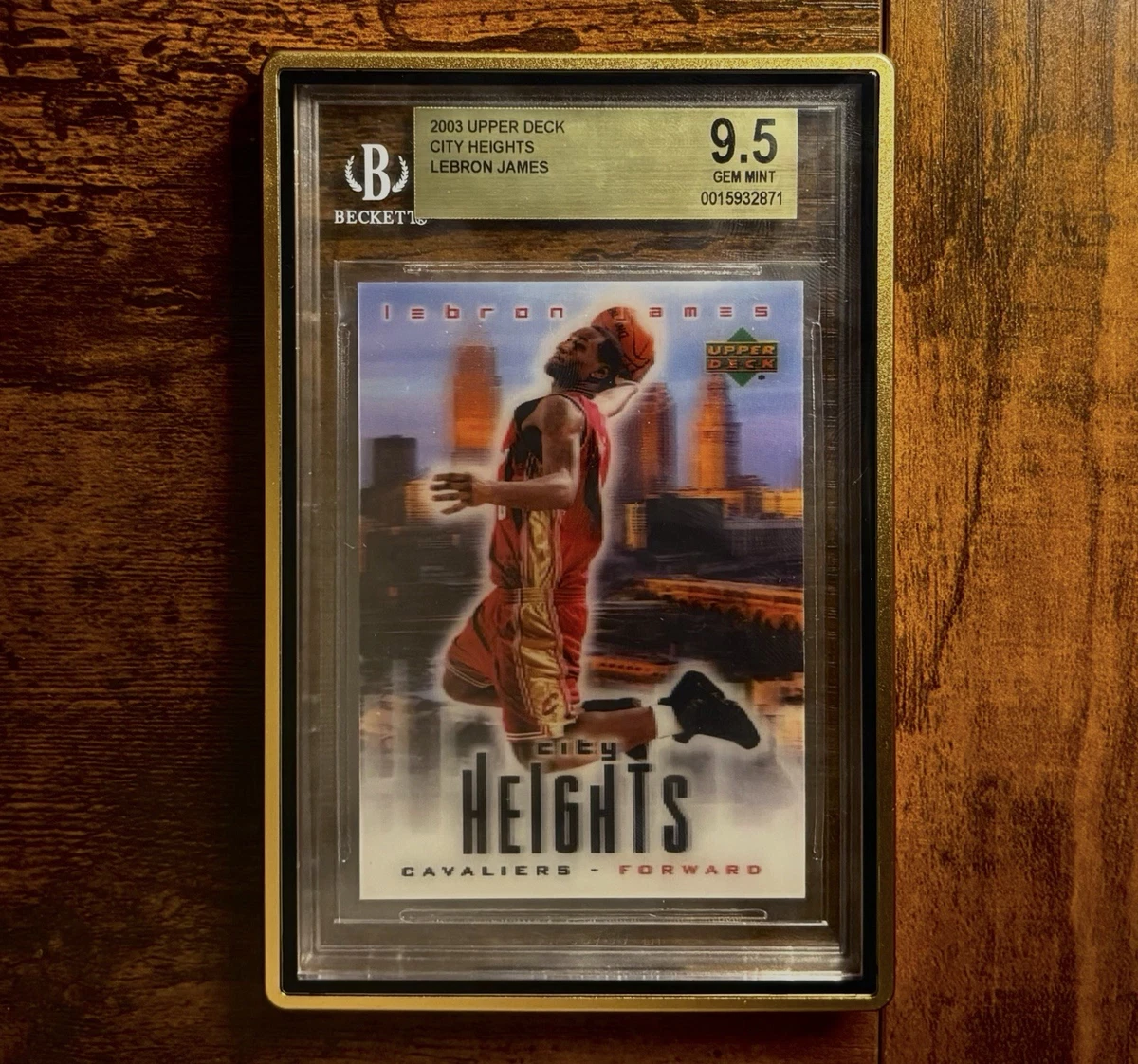 Rookie LeBron James Beckett BGS 9.5 Grade Basketball Trading Cards