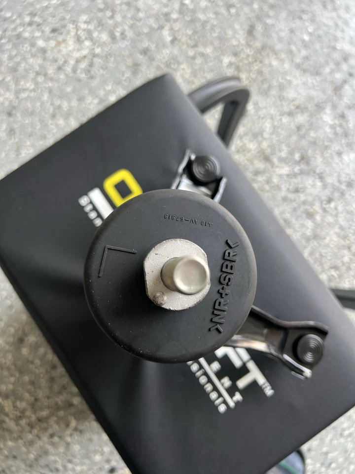 NUEVO GENUINO TOYOTA CAMRY/SOLARA/VENZA MONTAJE MOTOR DERECHO 12362-0V010 Foto 2 de 4