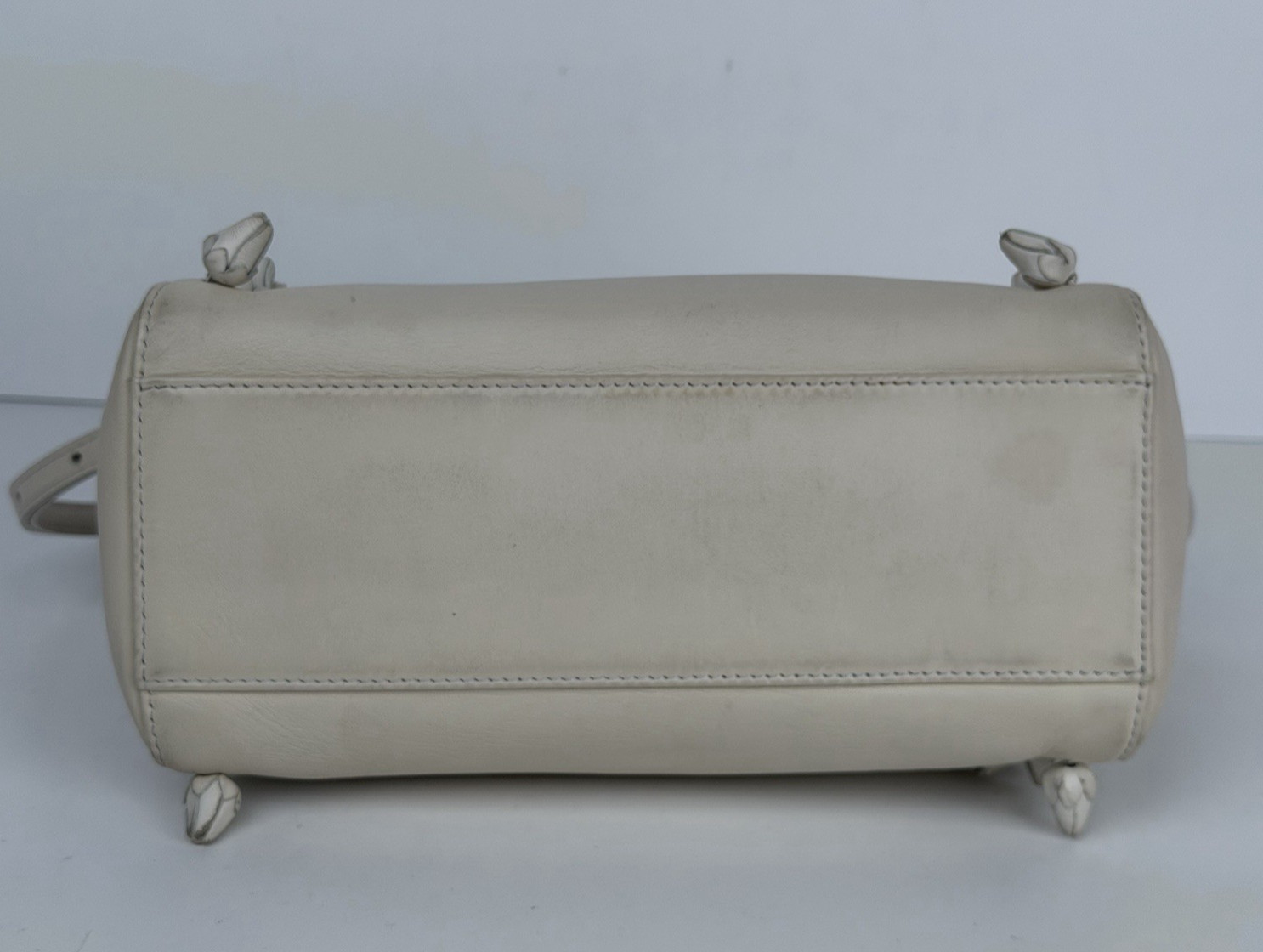 Fendi Nappa Rosebud Mini Peekaboo Iconic Satchel in White Lambskin Leather S09 thumbnail 4