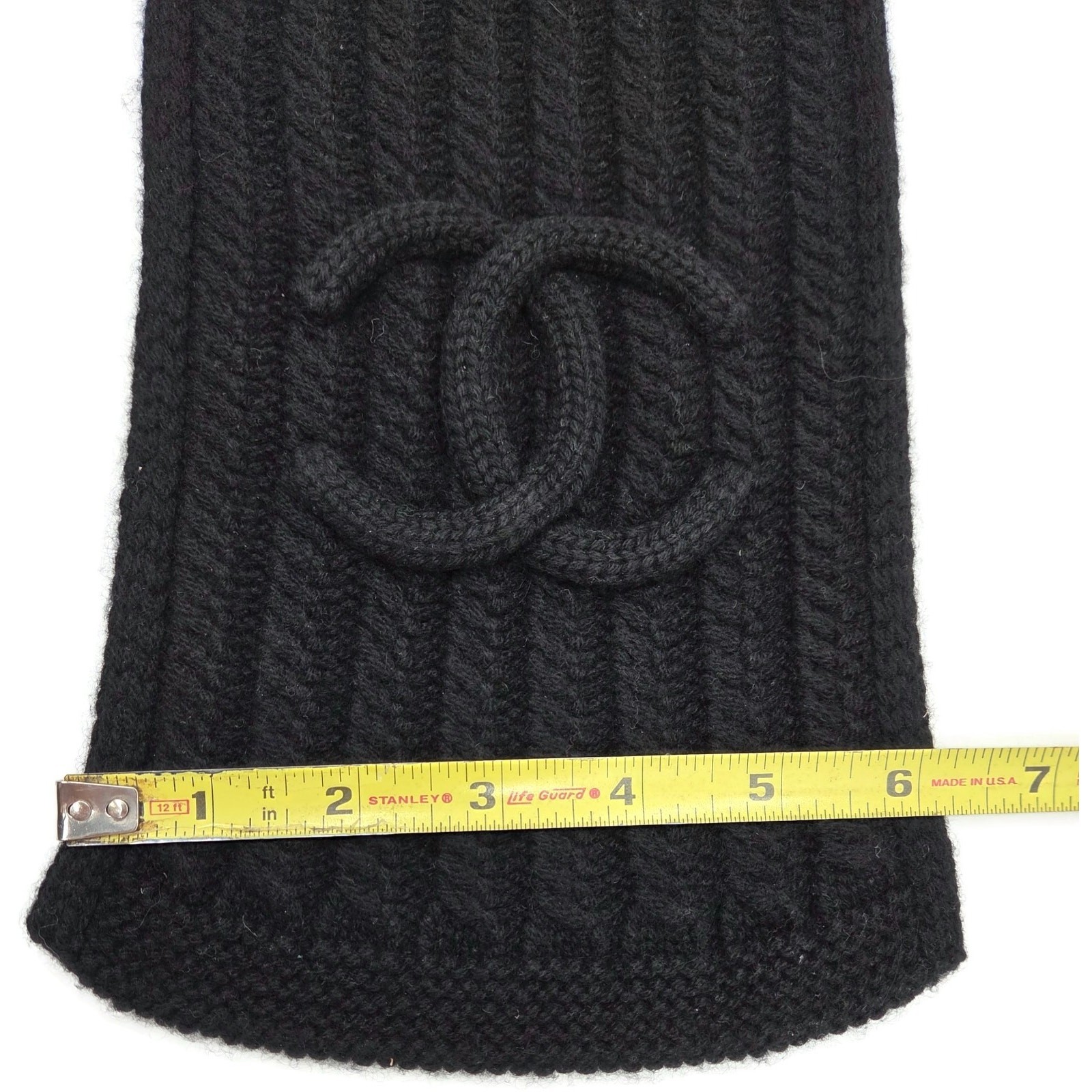 Chanel 10A Black Cashmere Ribbed Scarf with Large Signature CC Logo 120"X6" NWT image 7