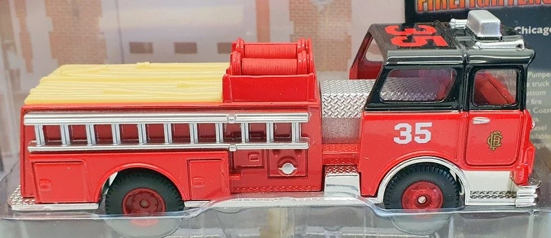 Corgi 10cm Long Fire Truck CS90232 - Mack CF Pumper Chicago Fire Department - Image 4 of 4