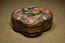 Chinese Vintage Lacquerware Box Painted Dragon Pattern Statue Keepsake Box Art