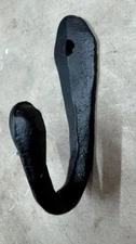 UNIQUE Primitive AMISH HAND CRAFTED Hook 4" cast iron Metal hanger wall mount
