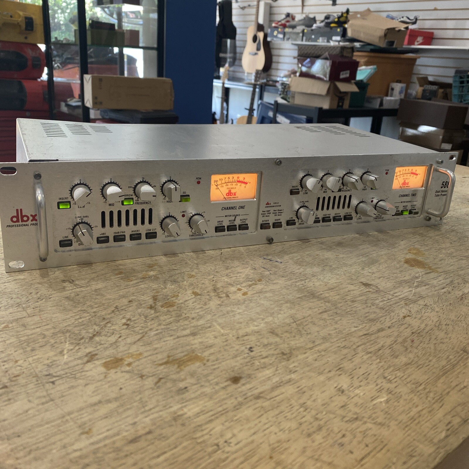 DBX 586 DUAL VACUUM TUBE MIC PREAMPLIFIER eBay