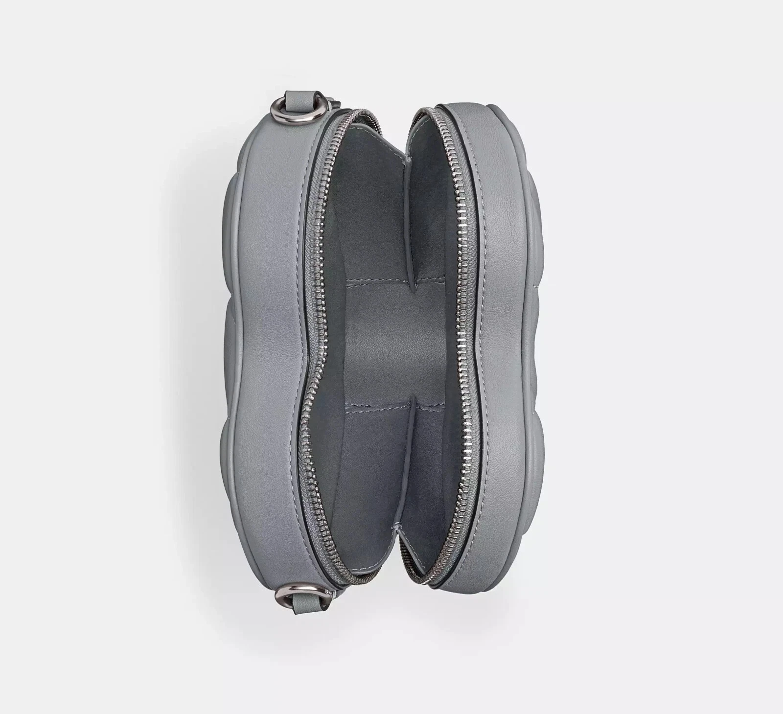 Tracolla Coach Cuore con Trapuntatura Grigio Blu Nappa Nuova con etichette $350 AUTENTICA