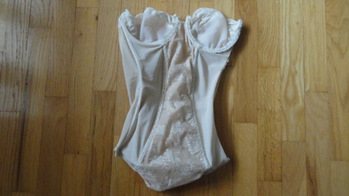 Vintage 1970s vintage body girdle womens 36B - Picture 2 of 6