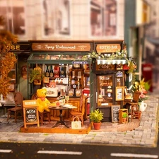 Rolife DIY Miniature Dollhouse Kit LED Wooden Tipsy Restaurant Child Toy Gifts