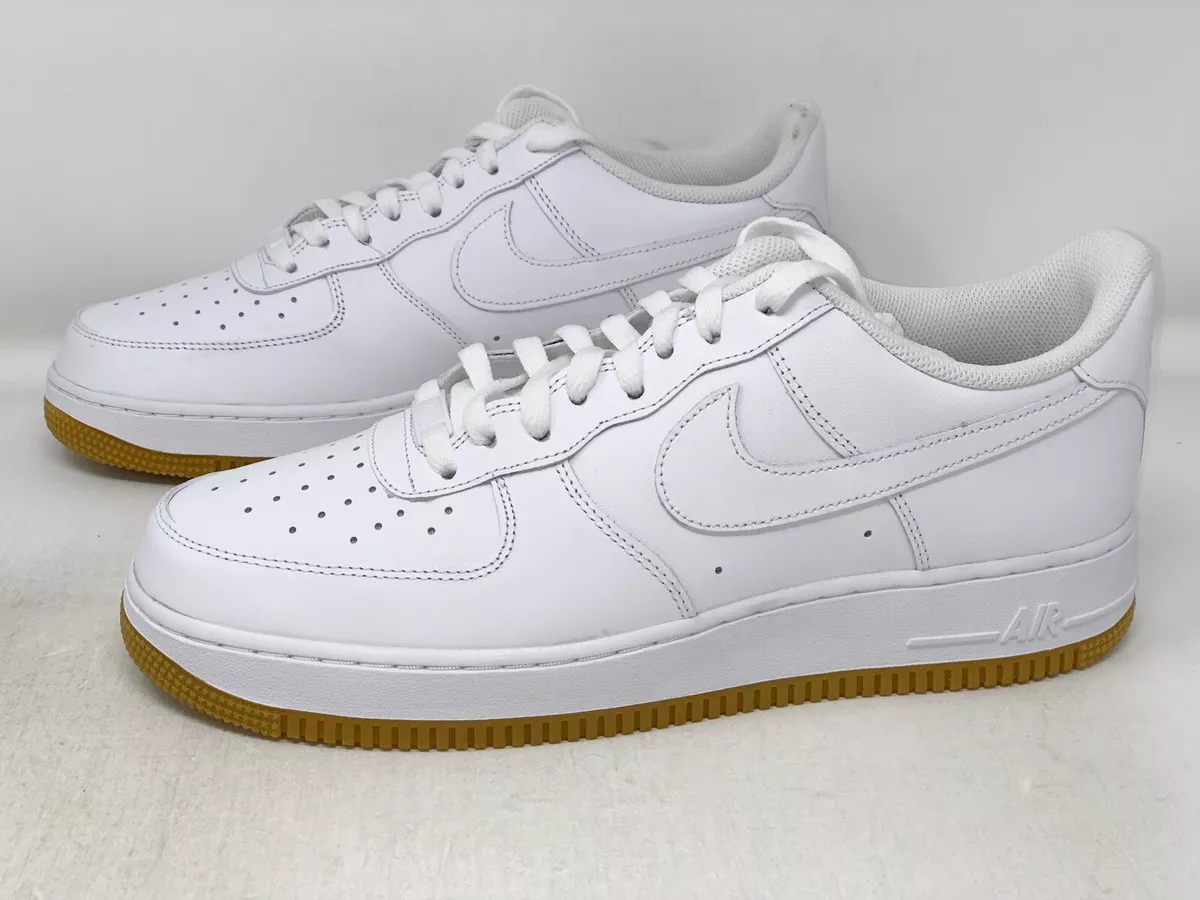 Shop Nike Air Force 1 Low '07 DJ2739-100 white