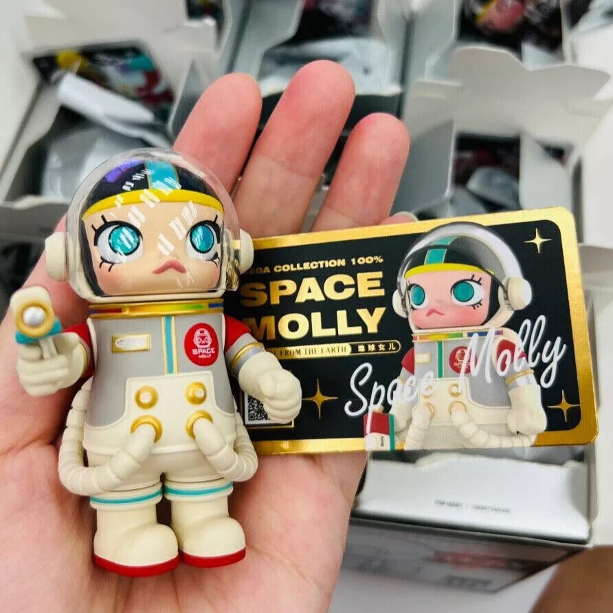 POPMART コレクション 100％ SPACE MOLLY シークレット