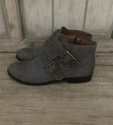 Lucky Brand Women's  Gray Leather Daker Ankle Booties, Size 7 M