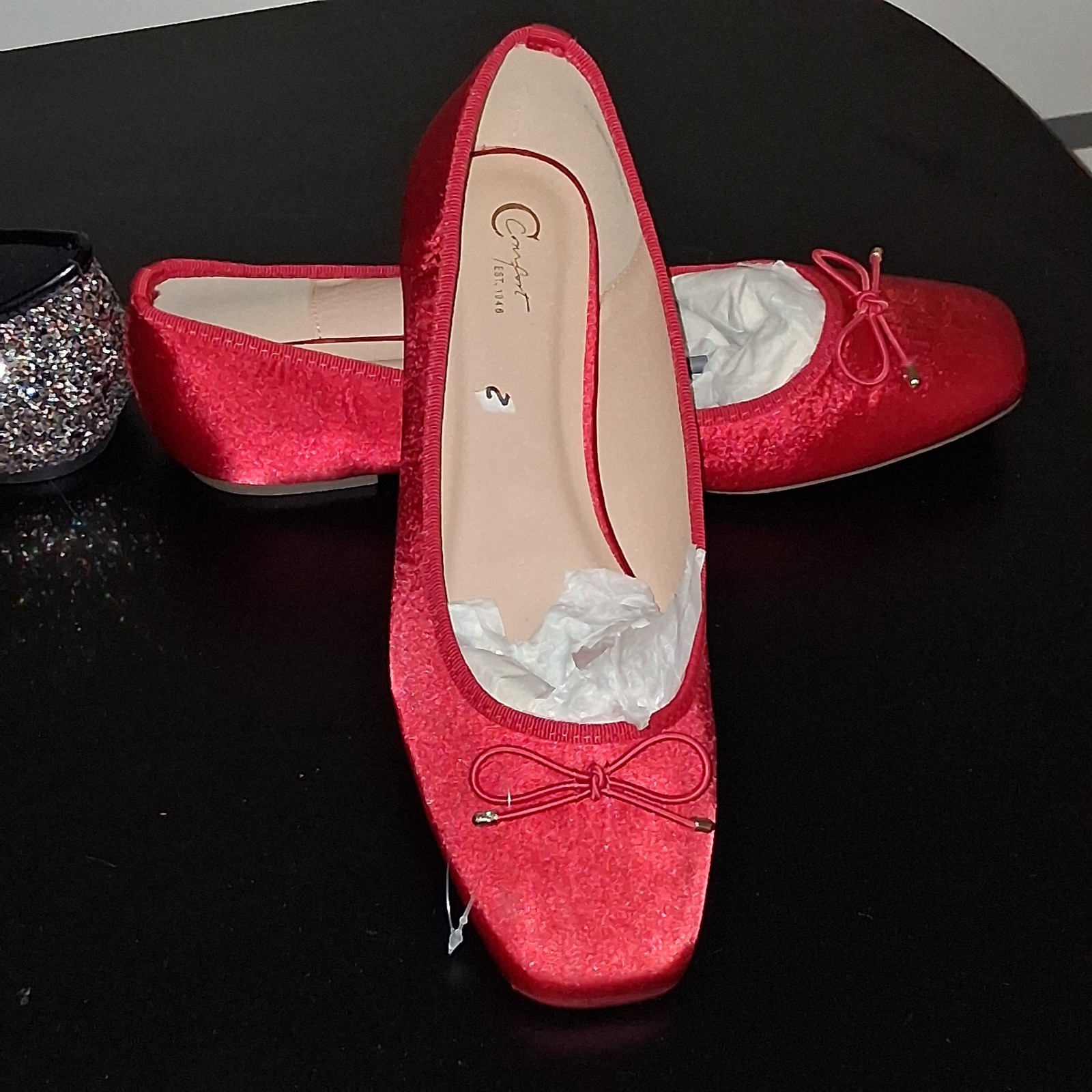 Chic Red and Black Flats with Glitter Accents