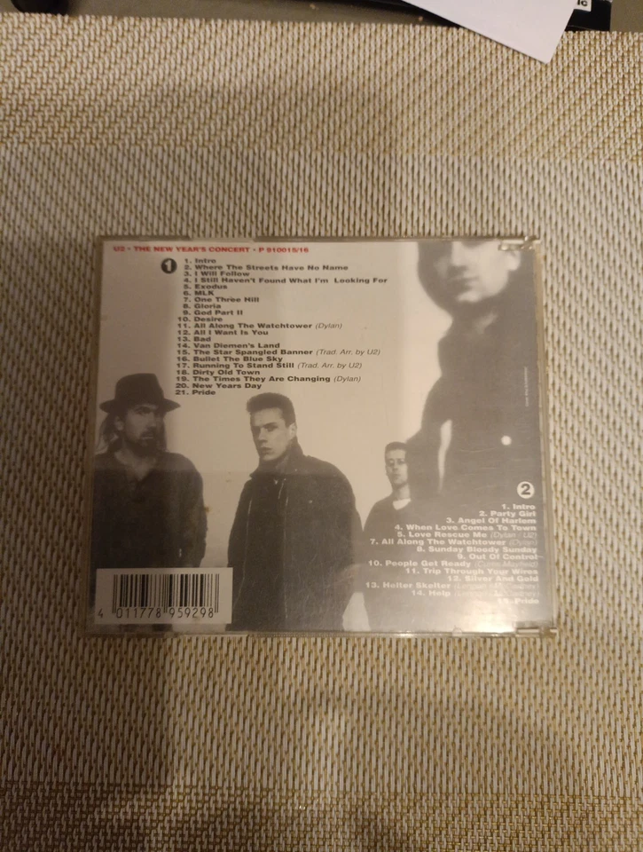 U2 - THE NEW YEAR'S CONCERT - 2 CD-Set  / P 910015/16 - Bild 2 von 4