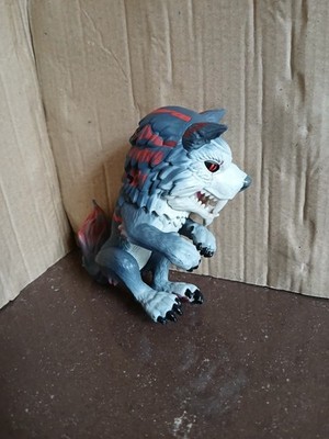 WowWee Untamed Midnight Fingerlings Direwolf elektronisches Spielzeug mit Sounds 2018 Video