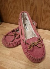 Girls Sz 2 Minnetonka Pink Leather Suede Moccasins Slippers
