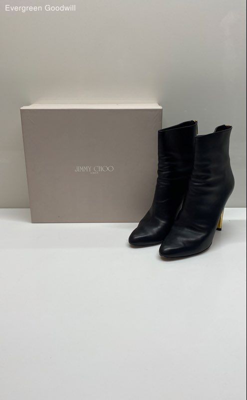 JIMMY CHOO Women's Black Leather Ankle Boots Size 40.5