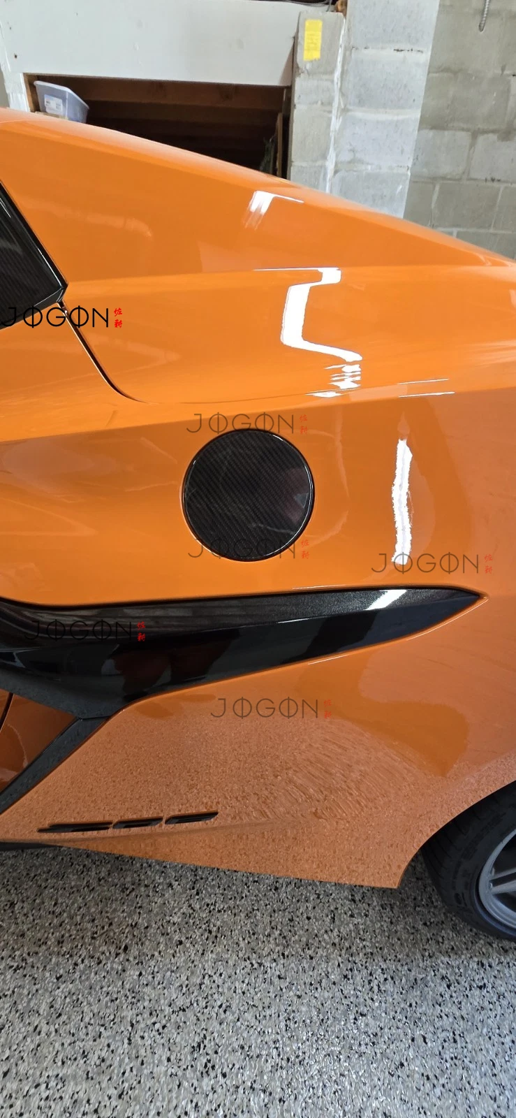 Real Carbon Fuel Tank Gas Oil Cover For Corvette C8 Stingray Convertible 2020-25 - Picture 2 of 13