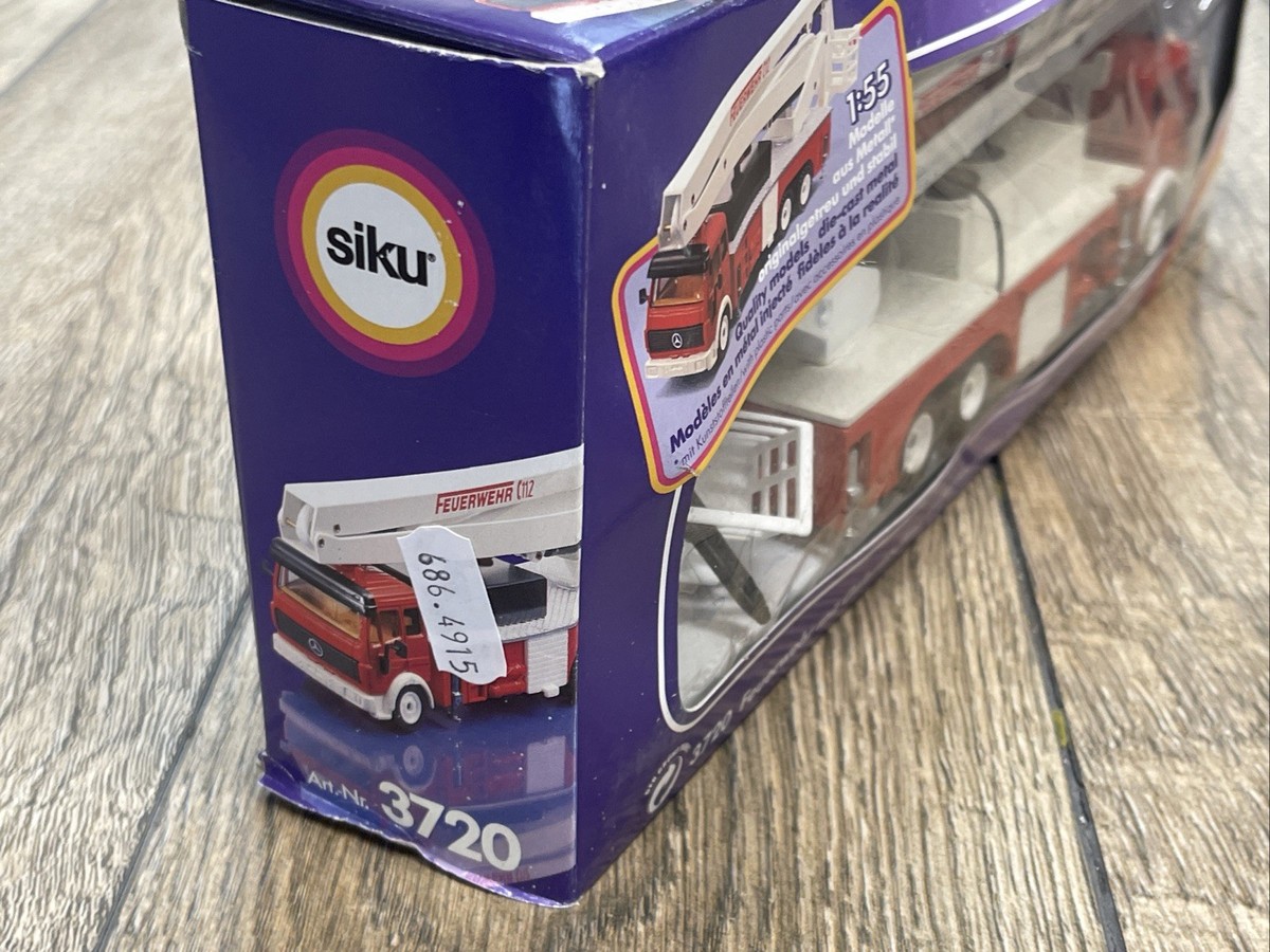 Siku 3720 Mercedes-Benz German Feuerwehr Fire Engine Diecast Model