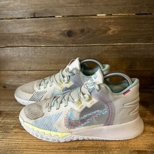 Kids Nike Kyrie Flytrap V Mid Athletic Basketball Sneakers Shoes Size 4.5 Y GUC