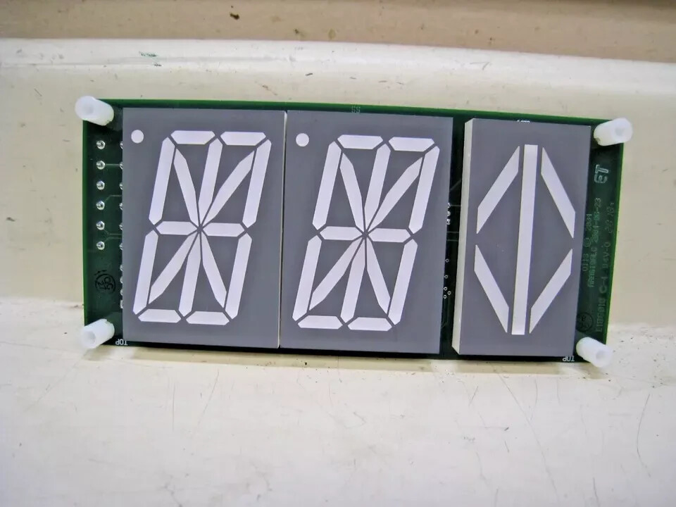 Otis Elevator Illuminated Number & Arrow / Floor Control Board P/N