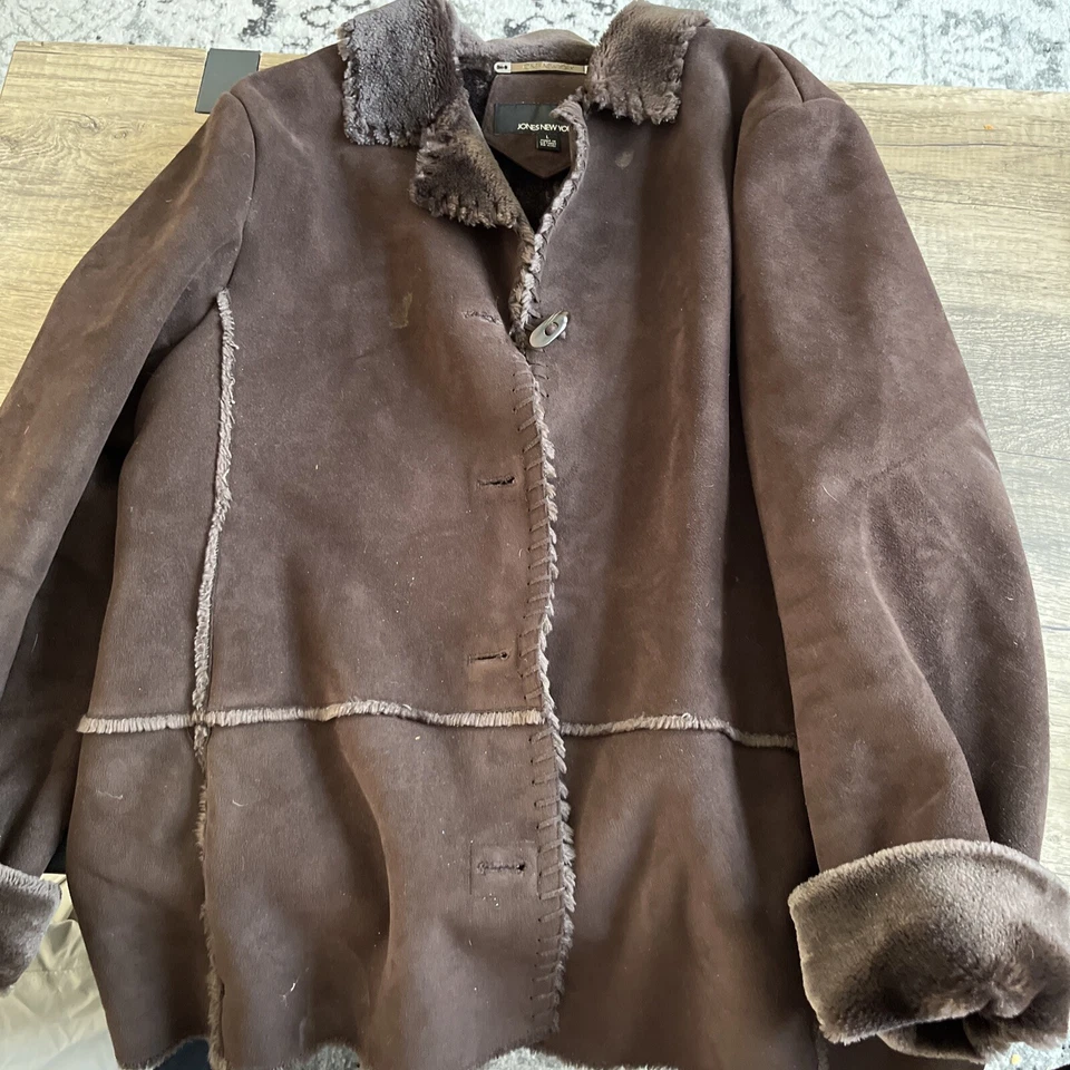 Jones New York Faux Suede Leather Jacket Faux Fur Lined Coat Women's sz L EUC