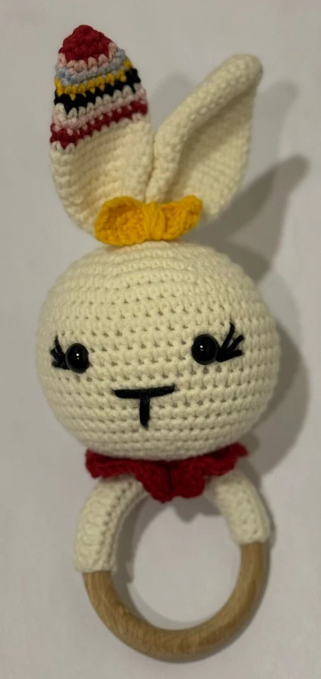 Handmade Baby Bunny Rattle with Wooden Teething Ring - Изображение 3 из 3