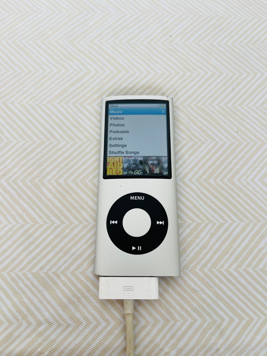 Apple iPod nano シルバー Apple iPod nano 6th Generation Silver (8GB) mint