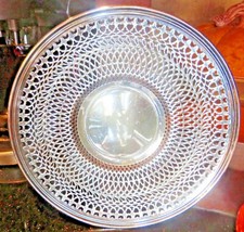 Antique Silverplate Tray 10" Round B.M.Co BENEDICT MFG CO Heart Lattice Pattern