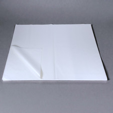 Packseide 75cm x 100cm wei&szlig; chlorfrei s&auml;urefrei Seidenpapier Geschirrpapier