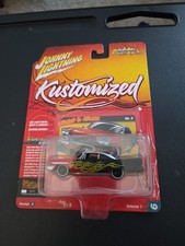 1958 Plymouth Fury Johnny Lightning Street Freaks rouge cultivé avec flammes neuf