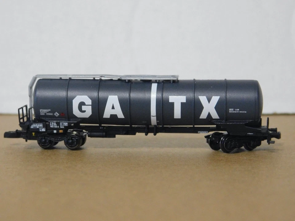 Marklin Z 82530-02 GATX Center Flow Tank Wagon From the 82530 SET Tank Wagon NIB - Image 2 of 4