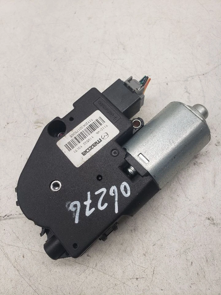 Motor de techo MAZDA 5 2012 1419854 Foto 2 de 4