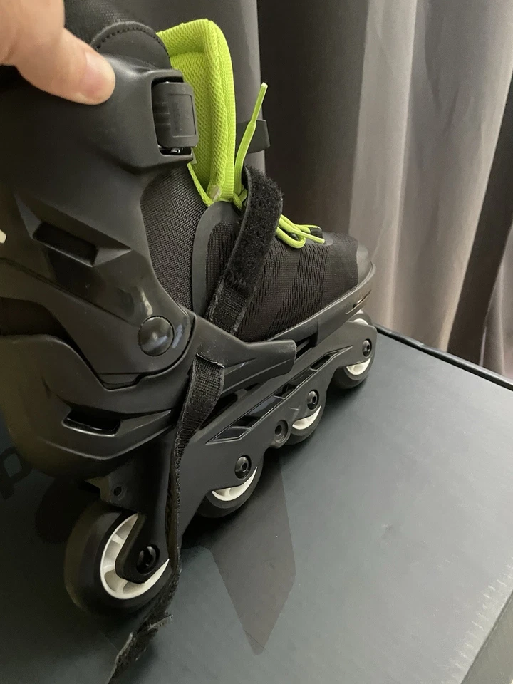 Patines en línea ajustables Rollerblade Microblade para niños talla 5-8 de EE. UU. Foto 4 de 4