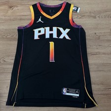 Former Phoenix Suns Trainer Trades Memorabilia Collection for 1950 Mercury 3