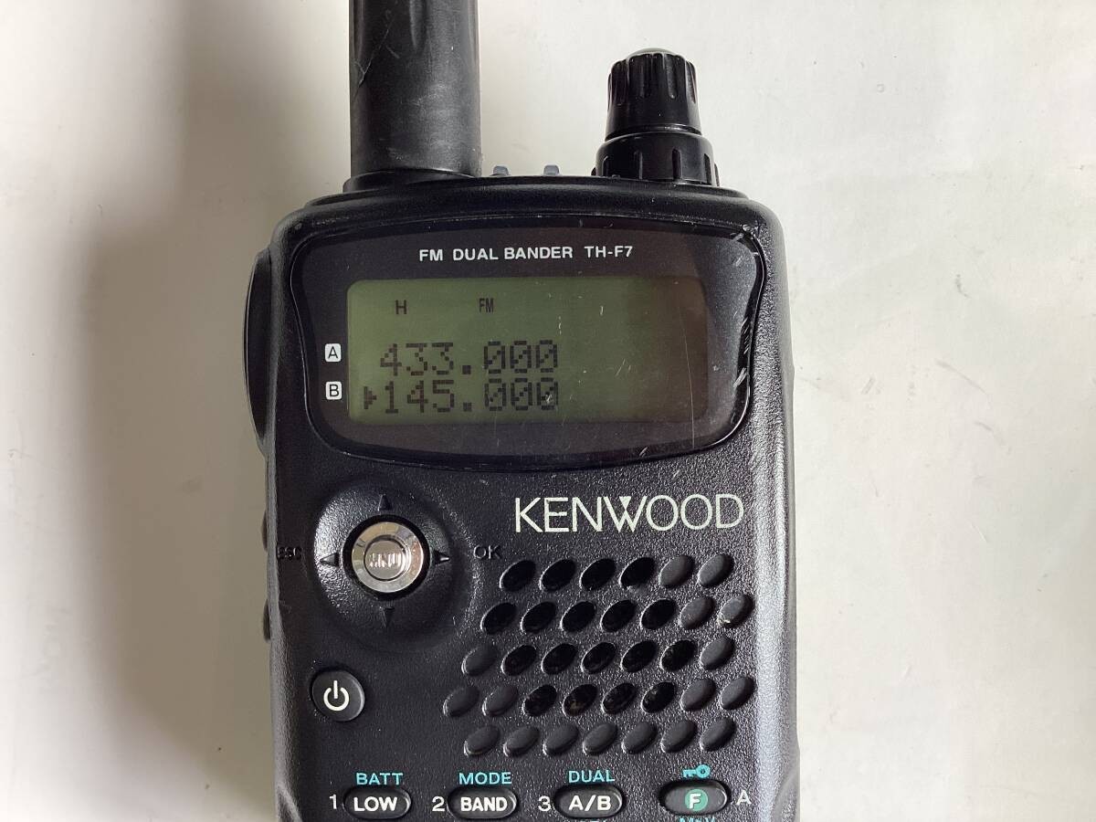 KENWOOD TH-F7 Handy 144/430Hz FM Dual Bander Transceive Working