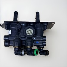 2018-2024 Freightliner Cascadia Bendix Air Brake Valve 5018303