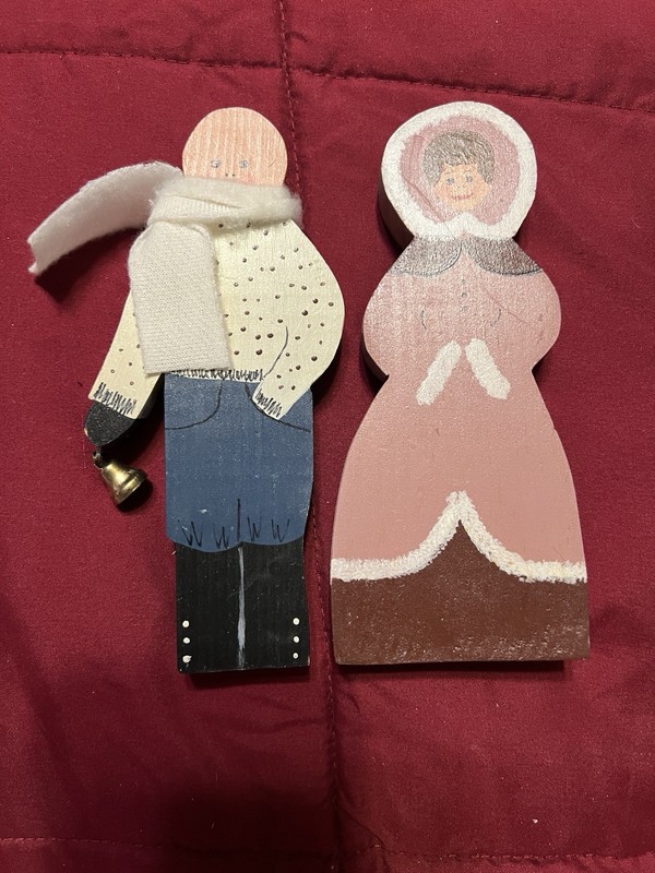 Folk Art Wooden, Hand Painted Couple/ Shelf Sitters In Winter Attire