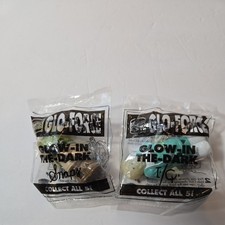LOT OF 2 Vintage Burger King Glow in the Dark Glo Force Snaps- I/Q Kids Meal Toy