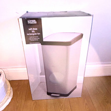 George Home Soft Close Rectangular Bin 30L Capacity Rectangular Shape