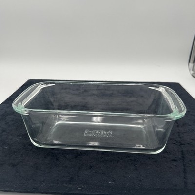 Pyrex Clear Glass Loaf Pan 8.5'' x 4.5'' x 2.5'' #213 1.5qt